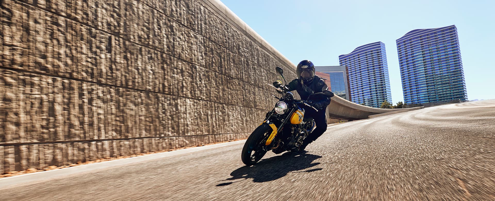 新型TRIDENT 660 | For the Ride 新型TRIDENT 660 | For the Ride